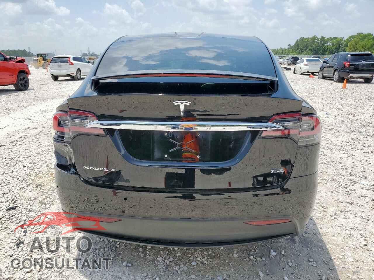 TESLA MODEL X 2017 - 5YJXCDE24HF049724