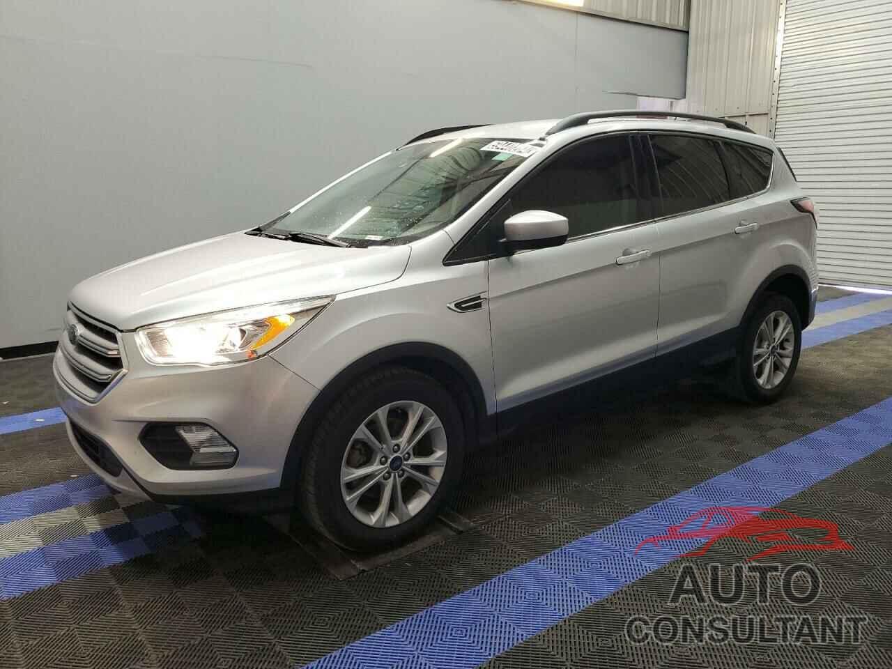 FORD ESCAPE 2017 - 1FMCU0GD1HUE75599