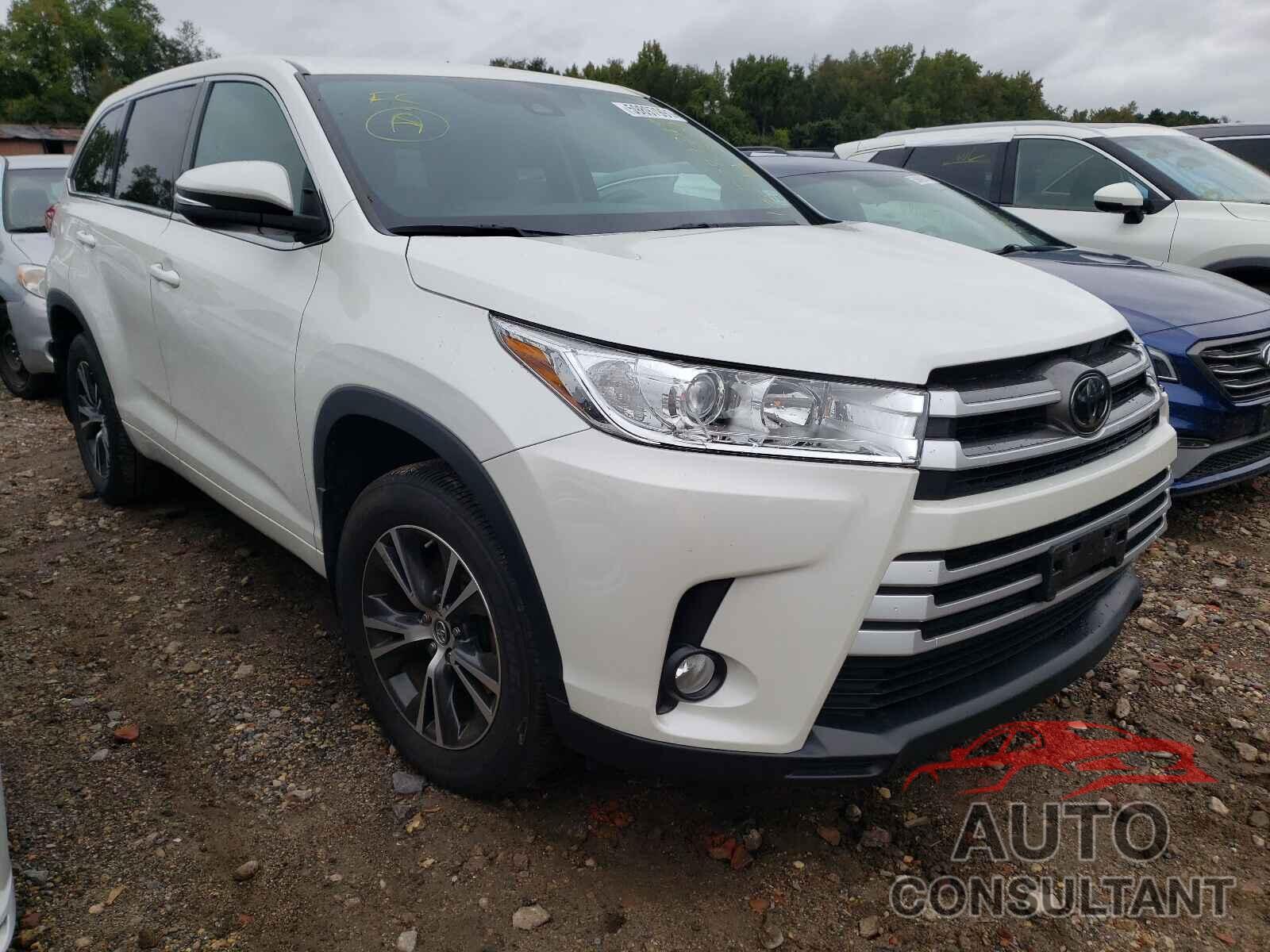 TOYOTA HIGHLANDER 2018 - 5TDBZRFH8JS865720