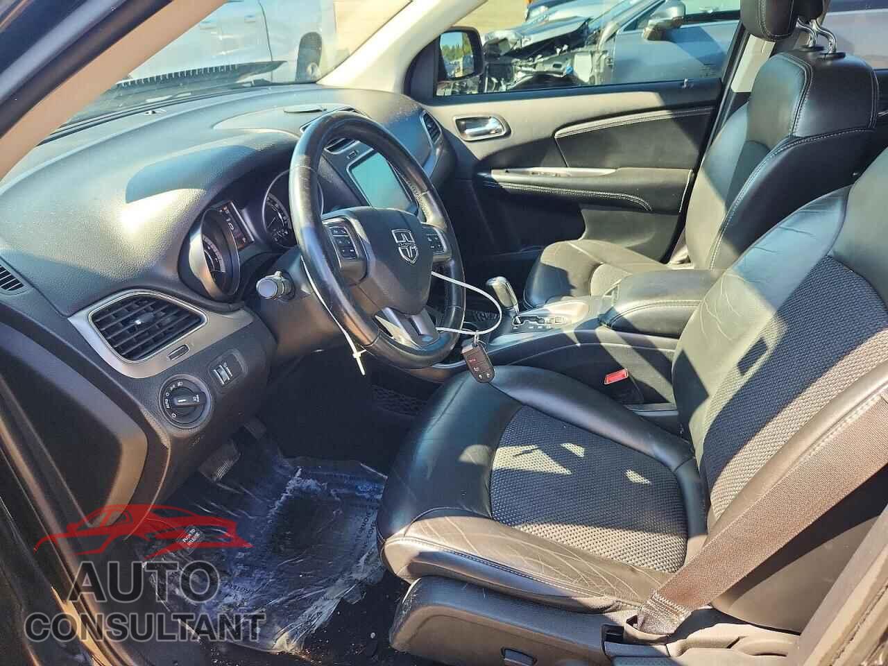 DODGE JOURNEY 2018 - 3C4PDDGG5JT371107