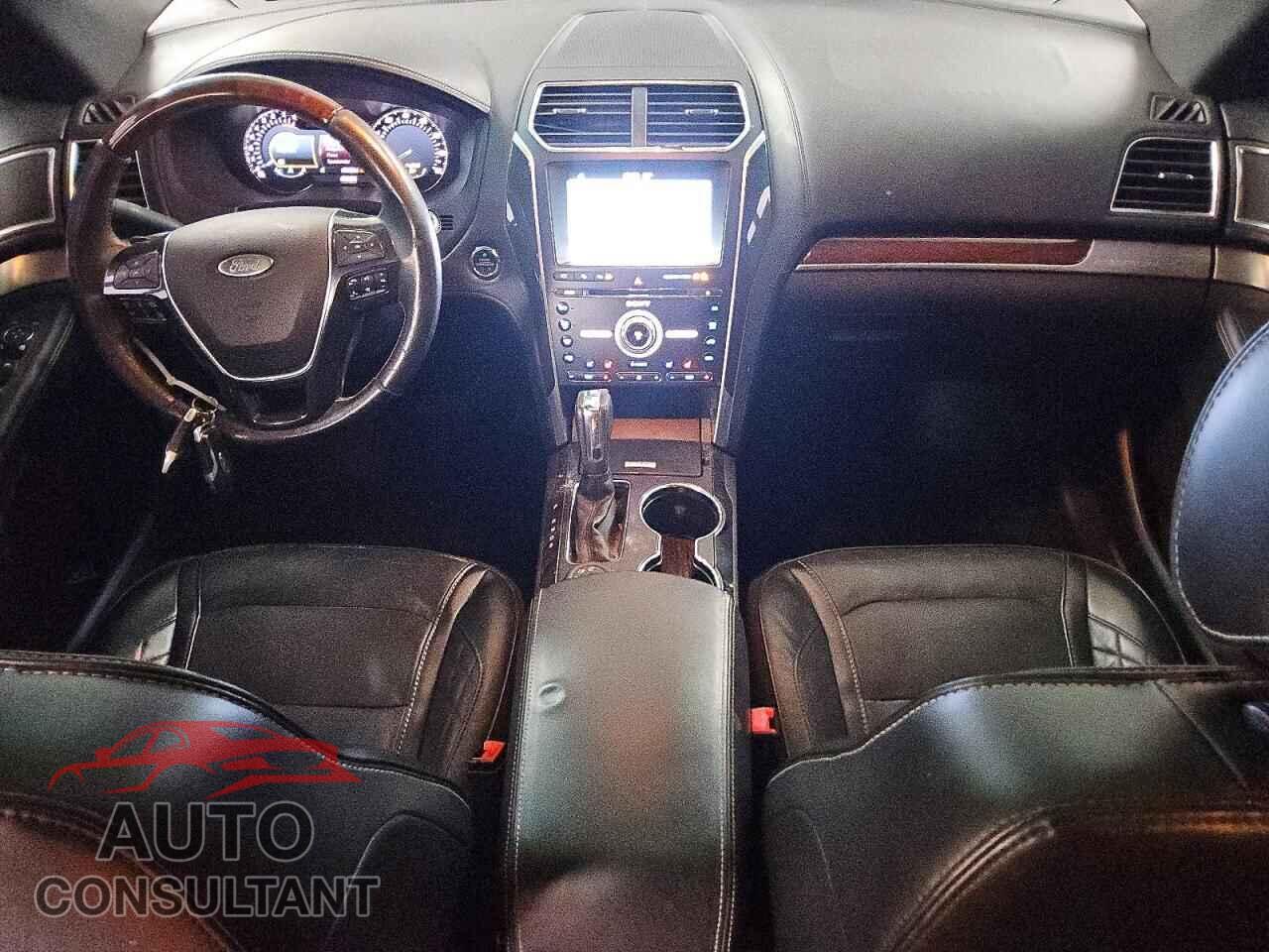 FORD EXPLORER 2017 - 1FM5K8HT4HGA61895