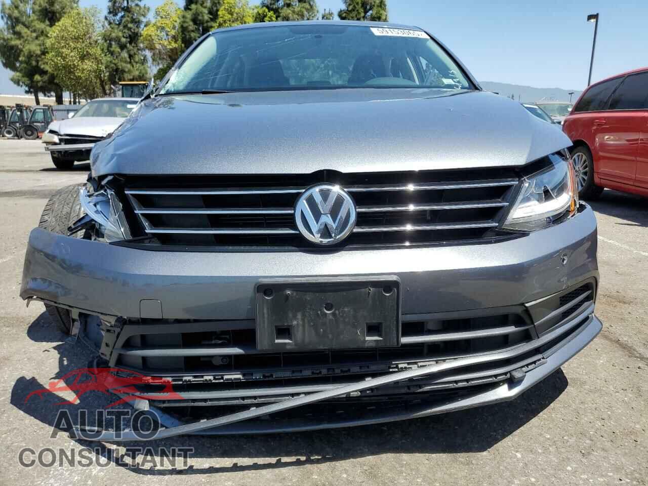 VOLKSWAGEN JETTA 2017 - 3VW2B7AJ6HM272917