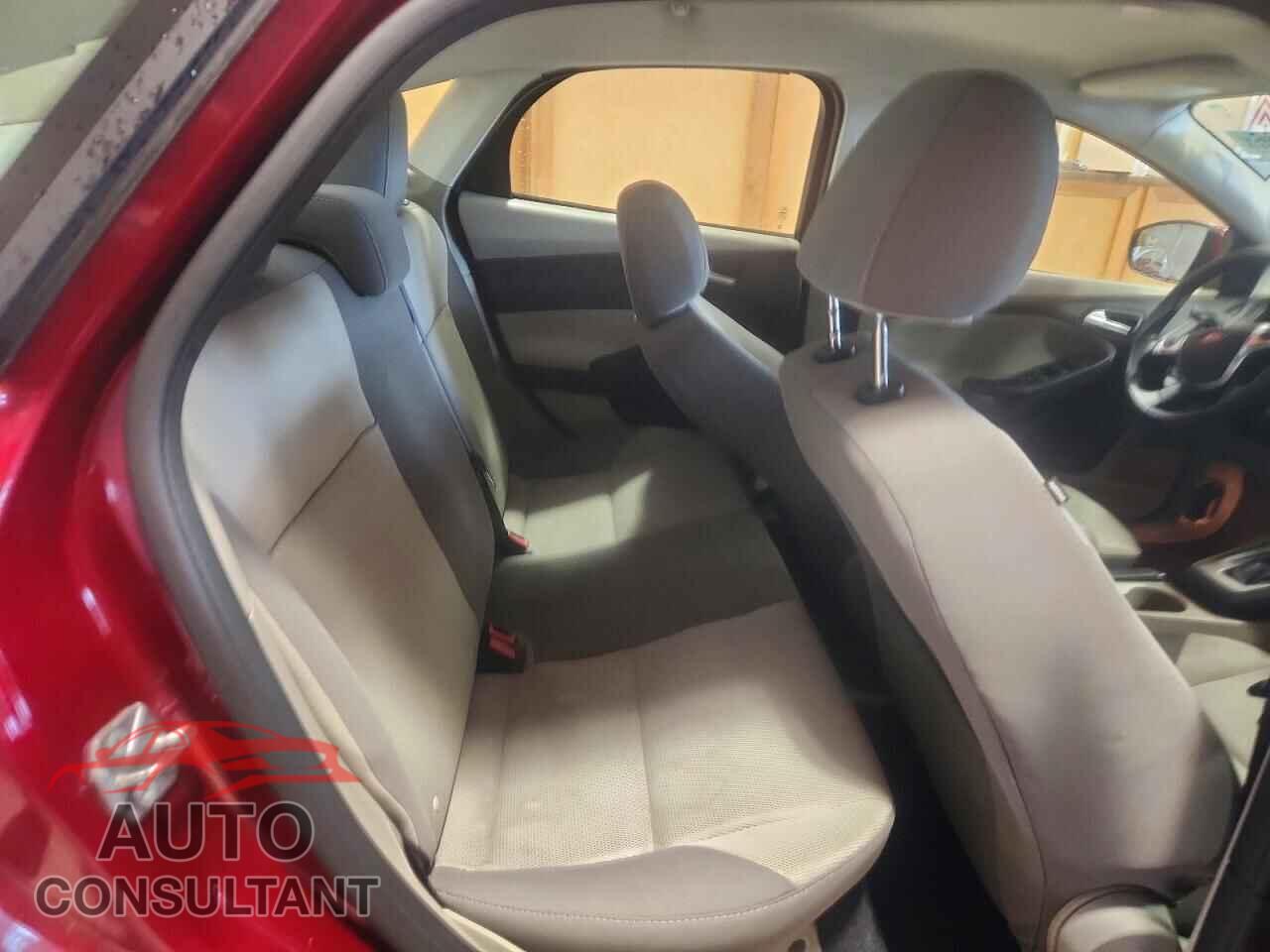 FORD FOCUS 2014 - 1FADP3F23EL343940