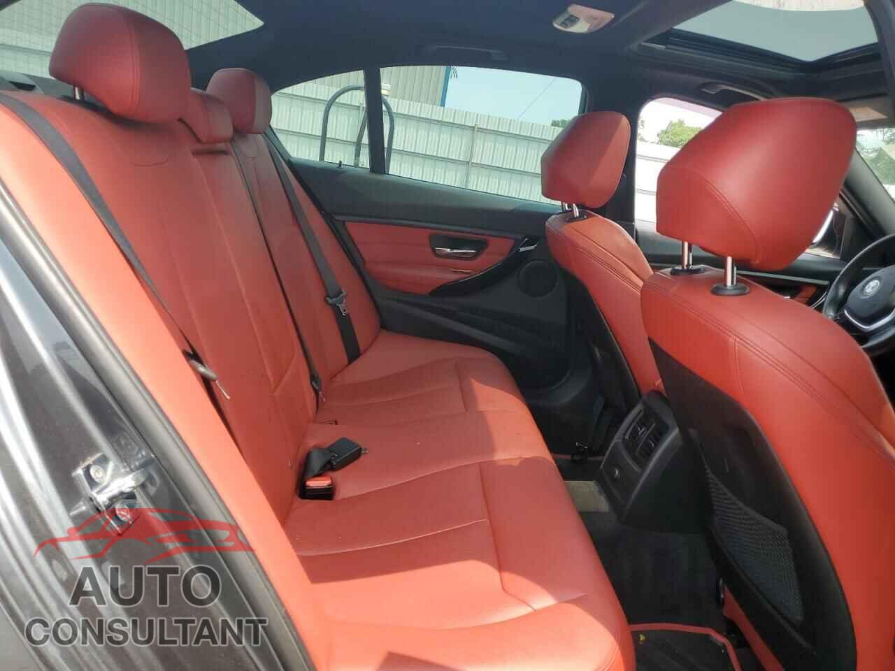 BMW 3 SERIES 2012 - WBA3A9C54CF270949