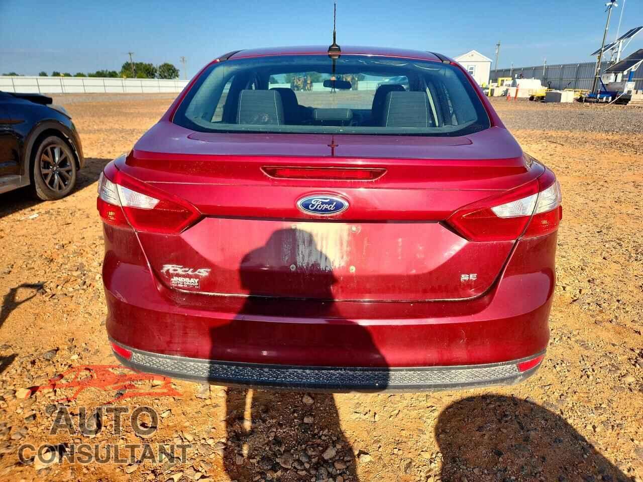 FORD FOCUS 2014 - 1FADP3F21EL103642