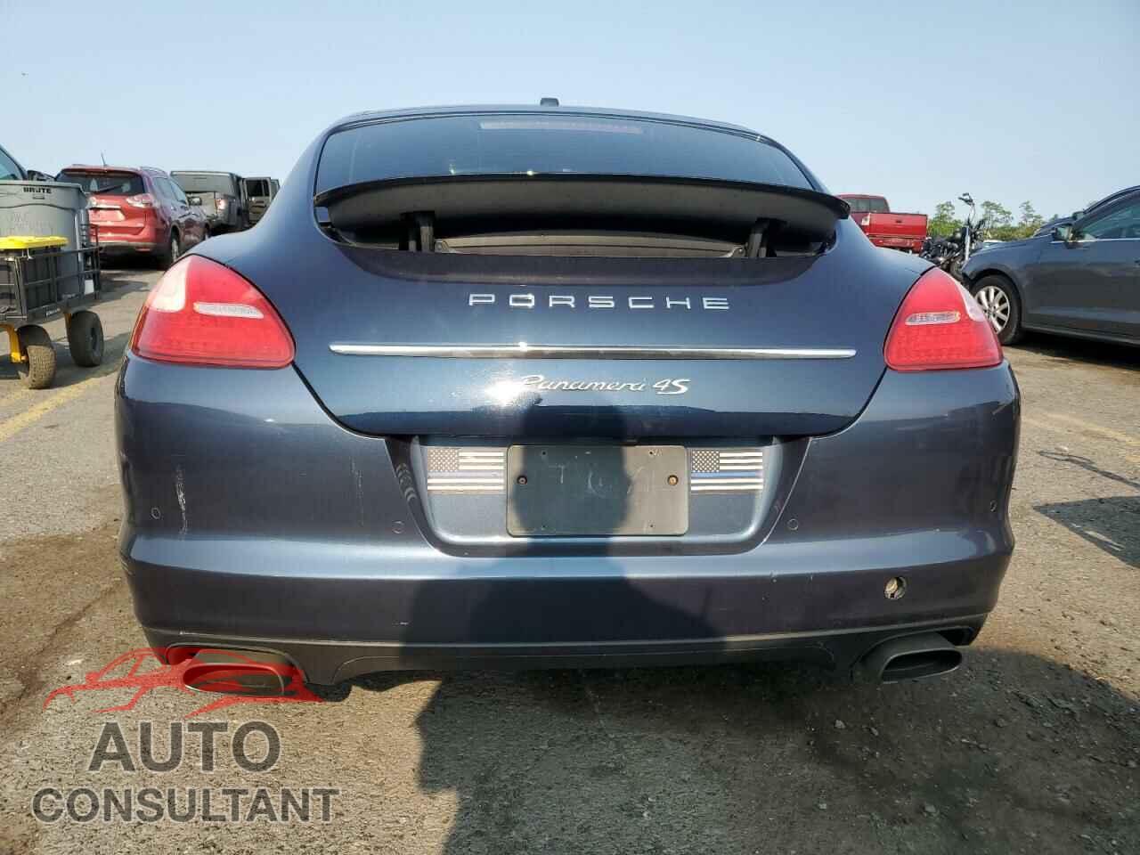 PORSCHE PANAMERA 2013 - WP0AA2A71DL011358