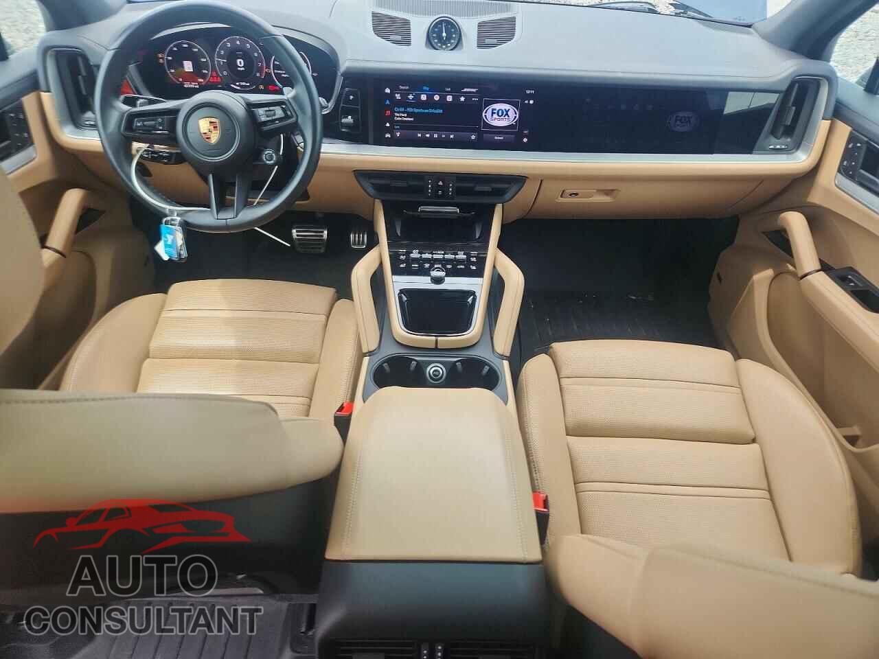 PORSCHE CAYENNE 2024 - WP1AL2AY8RDA33327