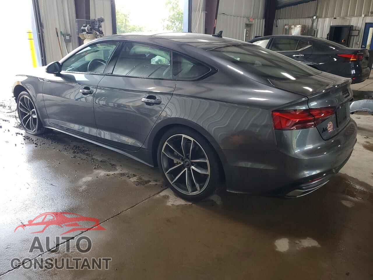 AUDI A5 2024 - WAUDACF52RA090372