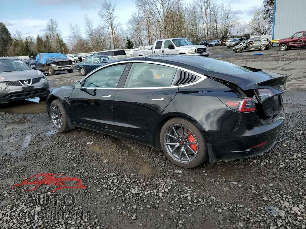 TESLA MODEL 3 2019 - 5YJ3E1EA1KF193169