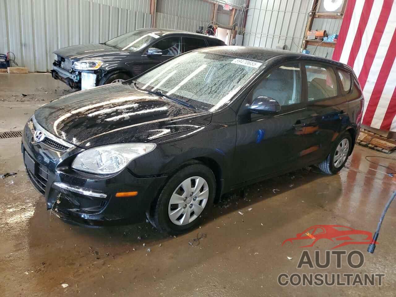 HYUNDAI ELANTRA 2011 - KMHDB8AE3BU090126