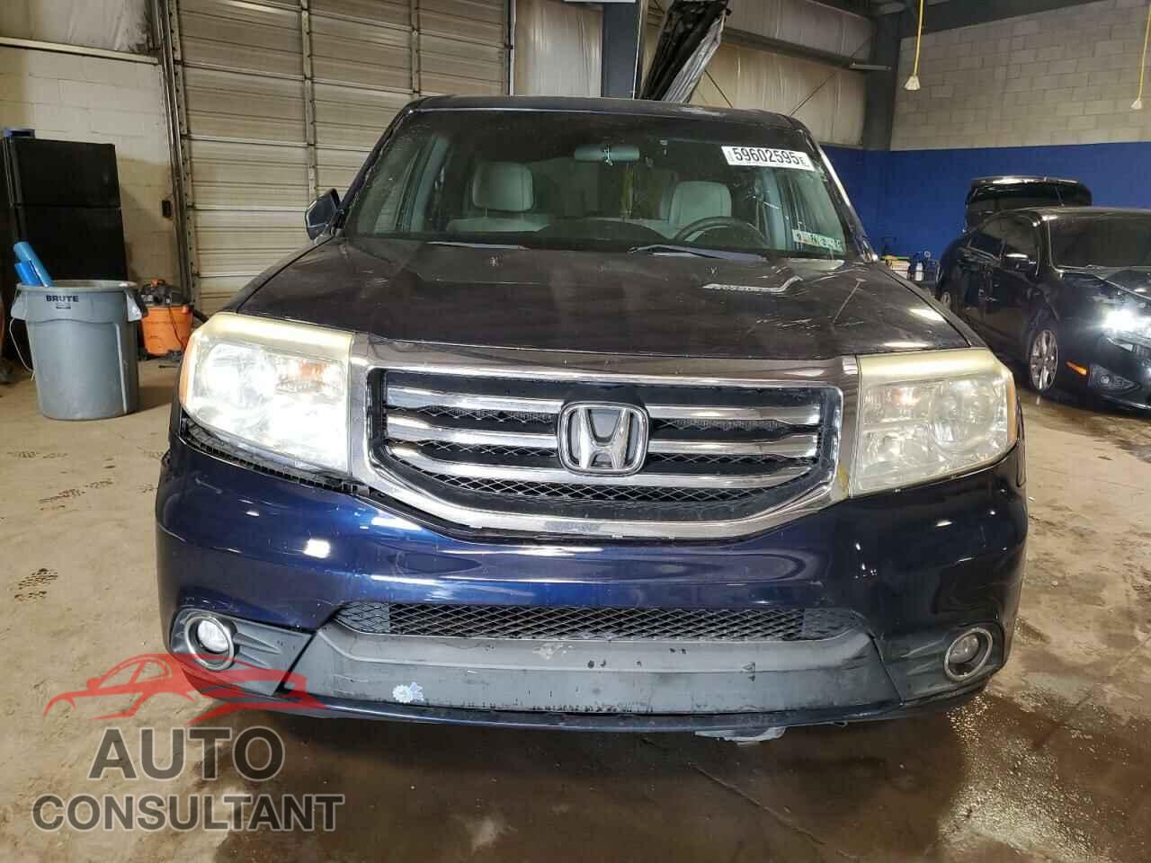 HONDA PILOT 2013 - 5FNYF4H46DB010779