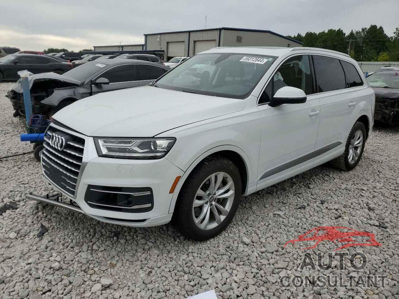 AUDI Q7 2018 - WA1LAAF75JD014307