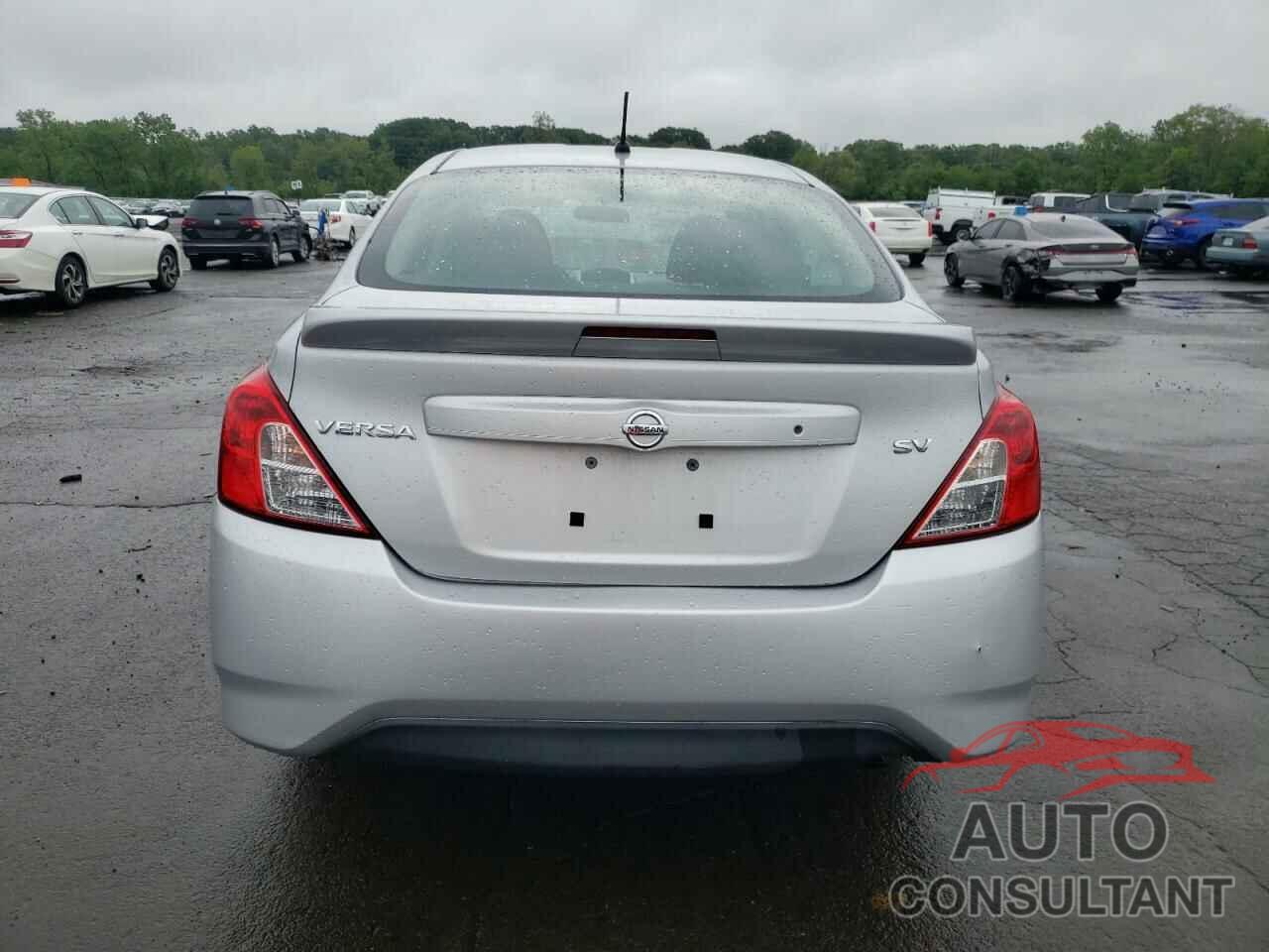 NISSAN VERSA 2017 - 3N1CN7AP5HL848489