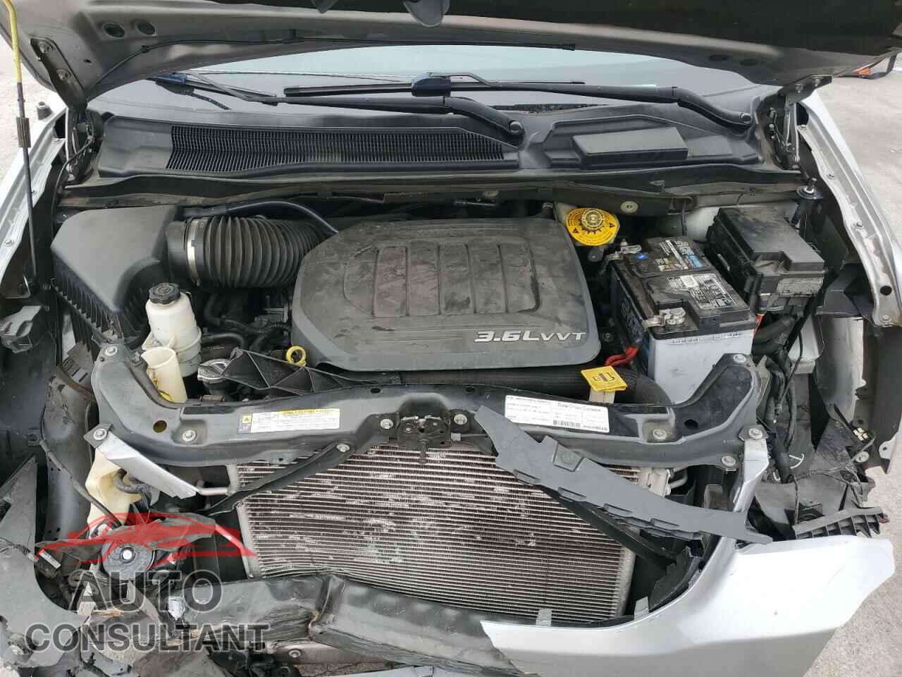 DODGE CARAVAN 2018 - 2C4RDGEG1JR360010