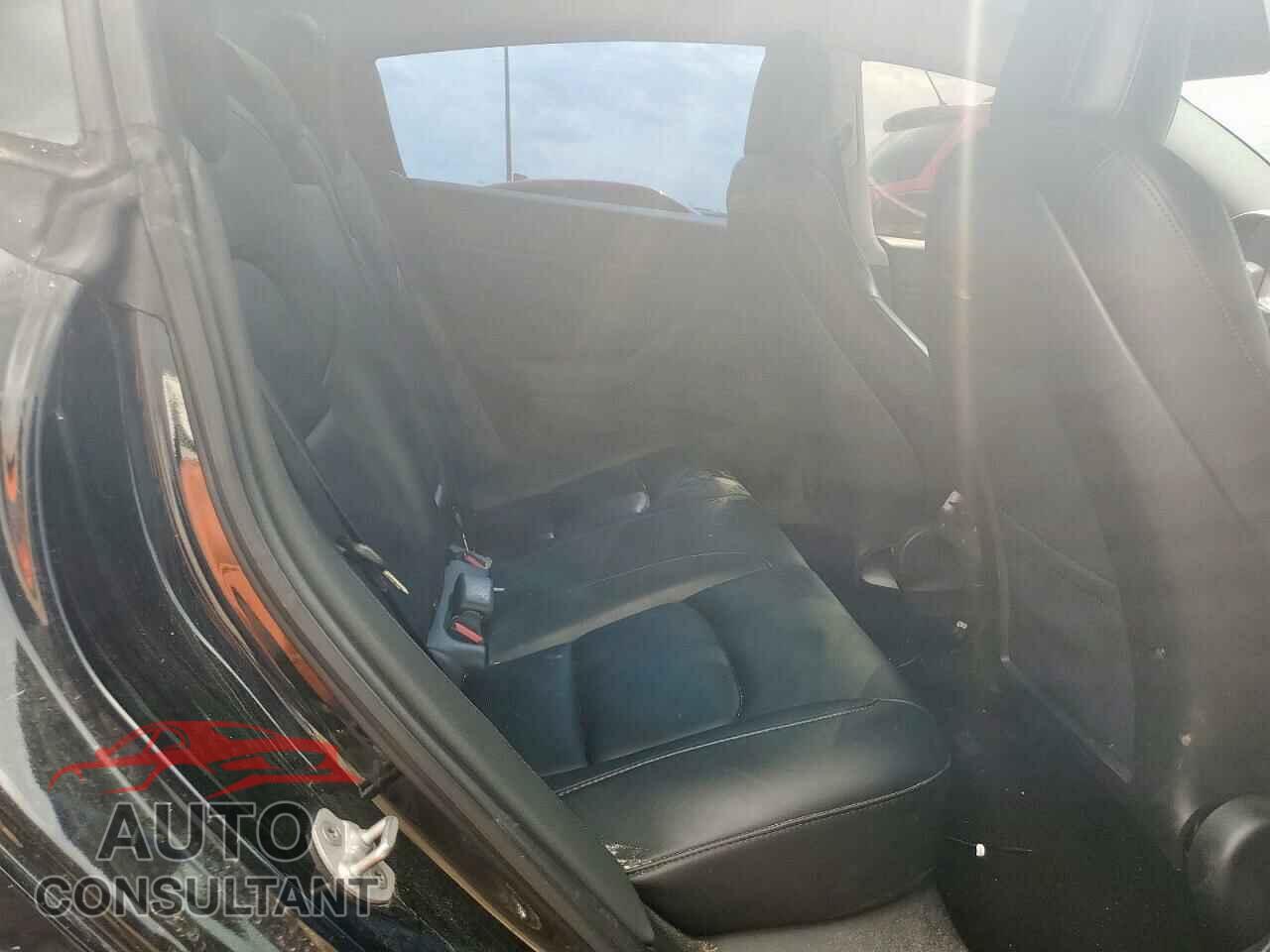 TESLA MODEL 3 2019 - 5YJ3E1EA0KF313401