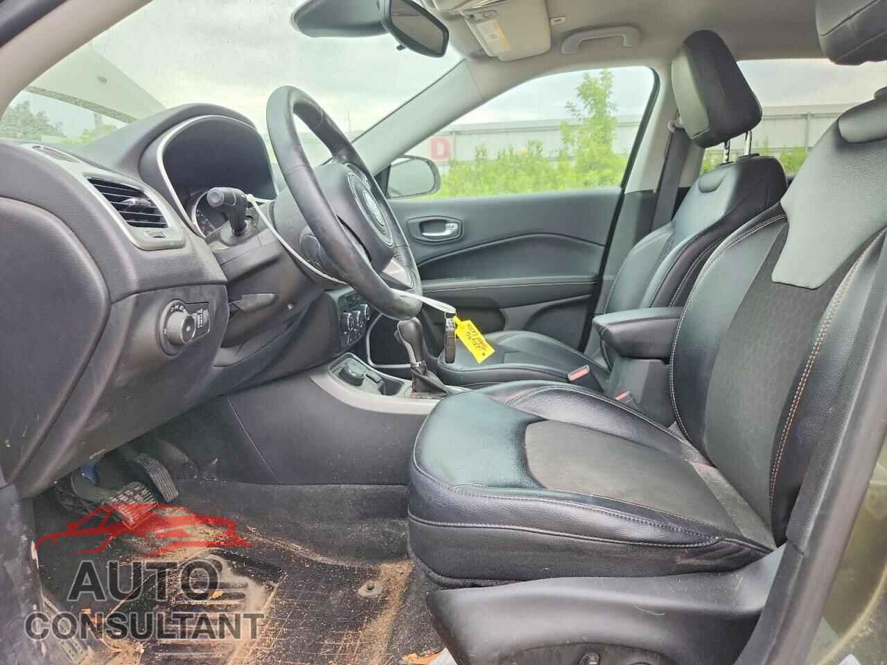 JEEP COMPASS 2017 - 3C4NJDBB4HT647041
