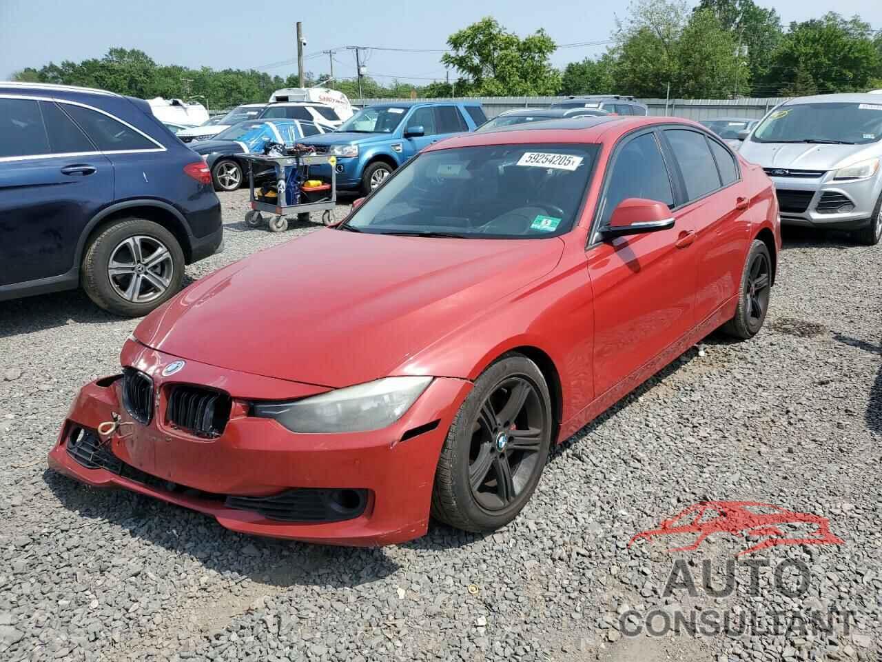 BMW 3 SERIES 2013 - WBA3A5G55DNP23647