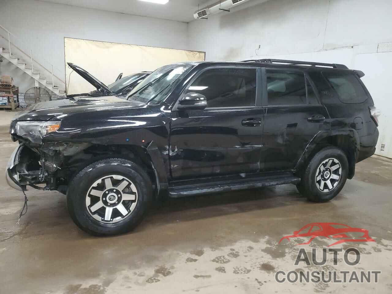 TOYOTA 4RUNNER SE 2023 - JTERU5JR7P6209891