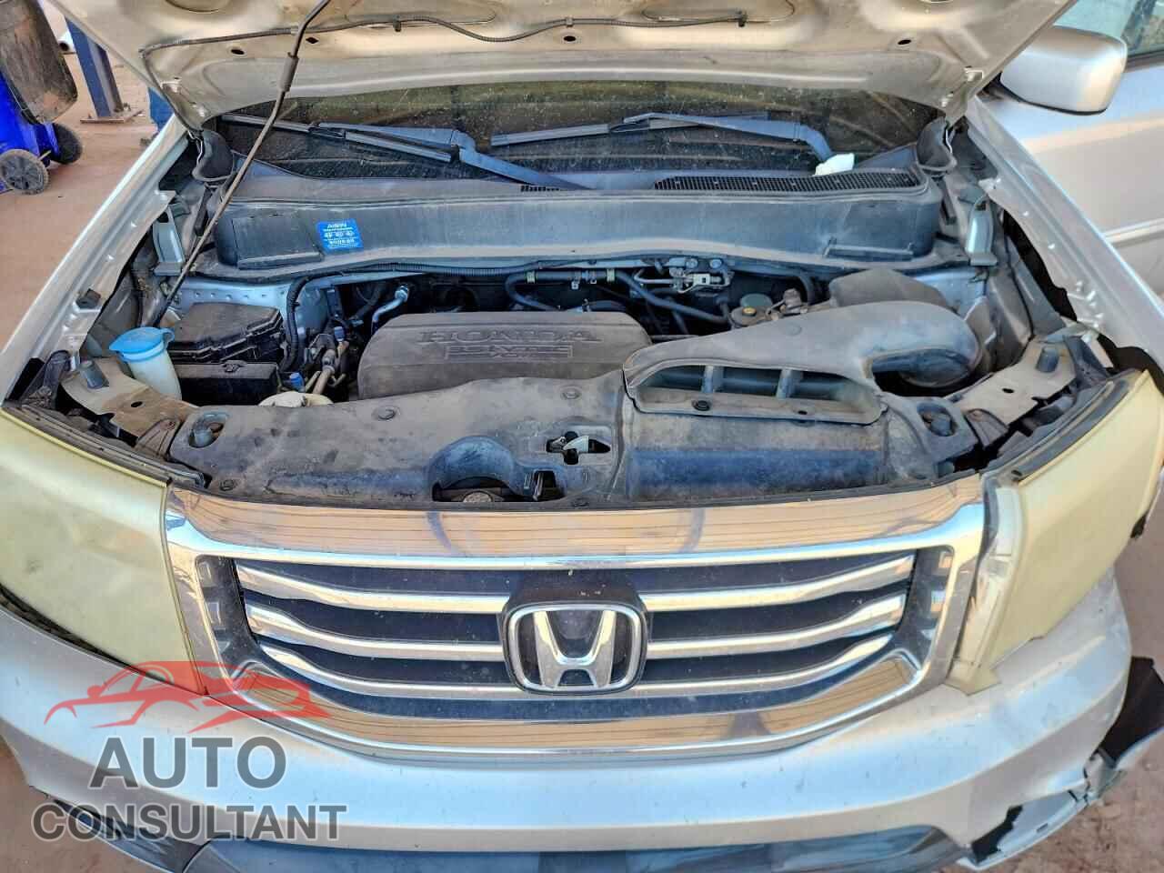 HONDA PILOT 2012 - 5FNYF4H40CB070216