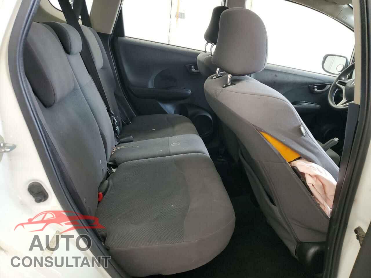 HONDA FIT 2013 - JHMGE8H38DC031237