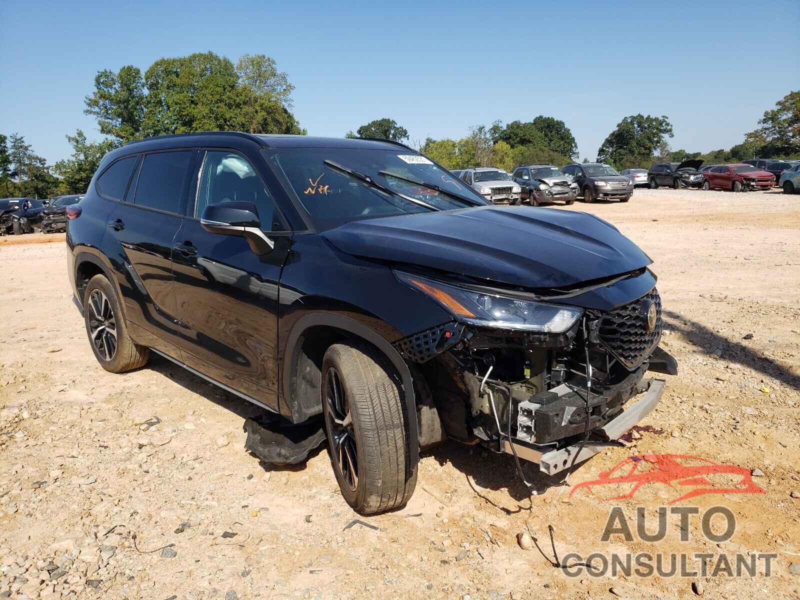 TOYOTA HIGHLANDER 2021 - 5TDLZRBH4MS071392
