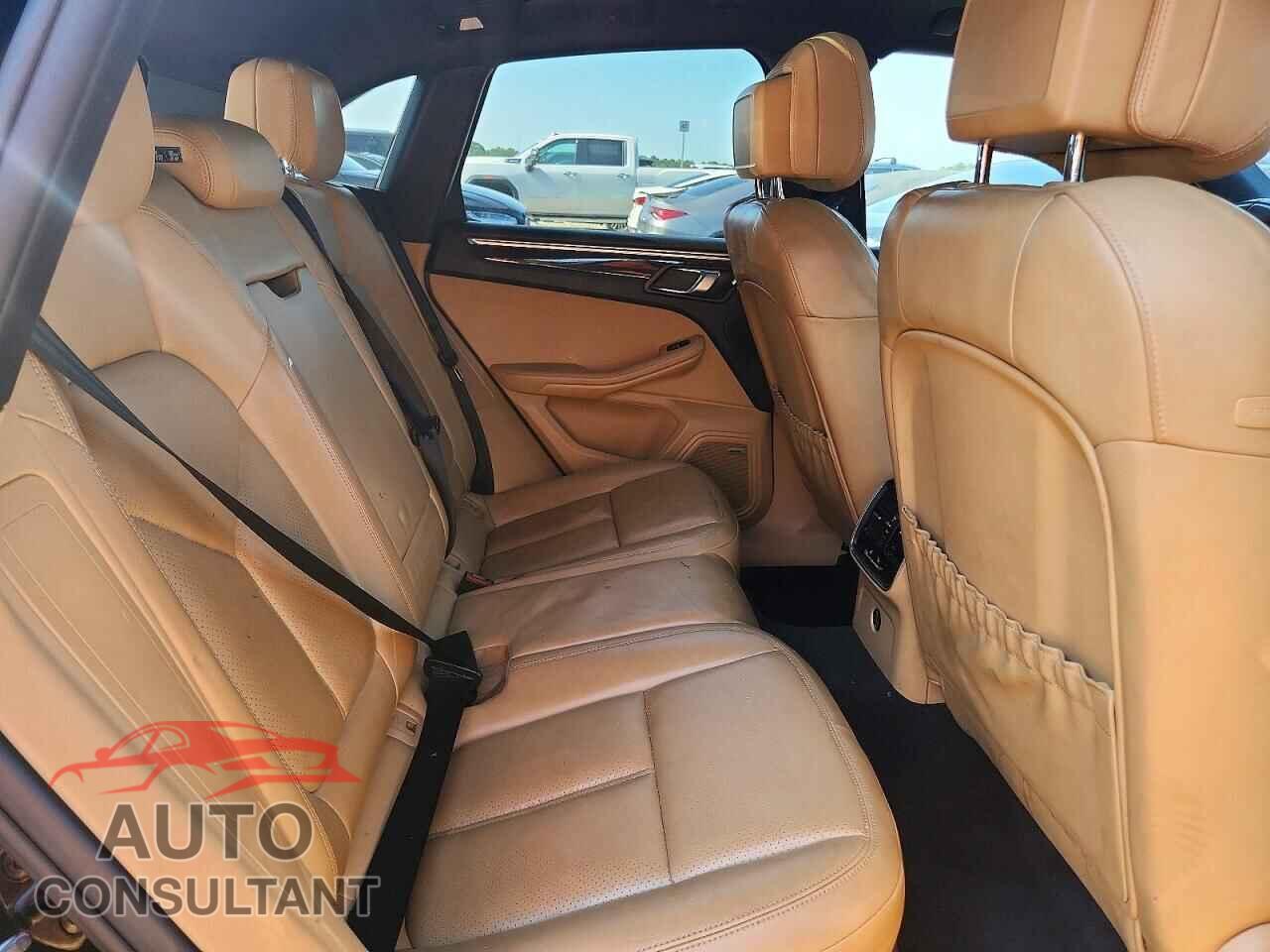 PORSCHE MACAN 2017 - WP1AA2A56HLB06842