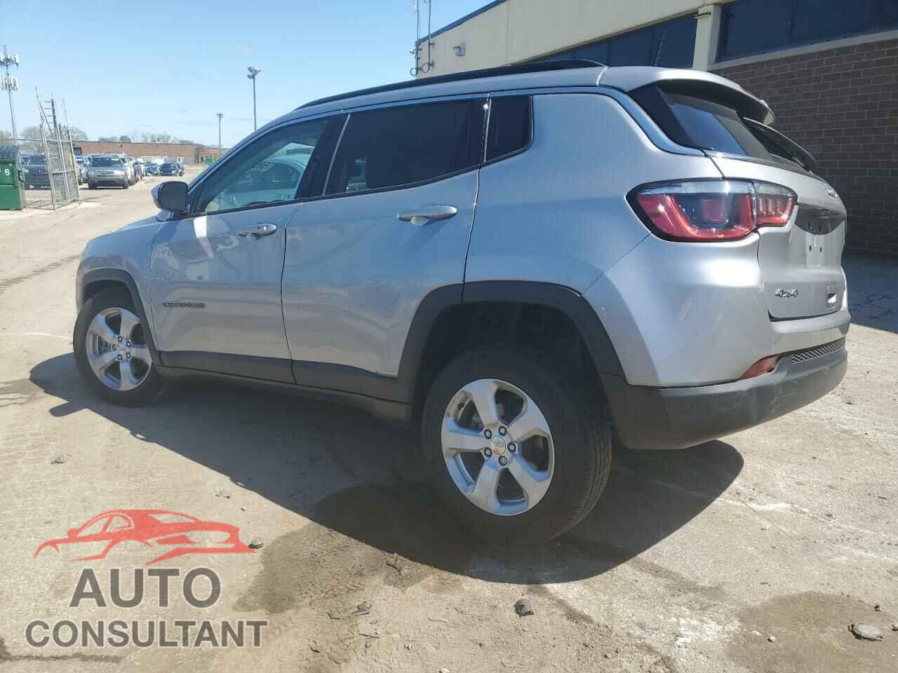 JEEP COMPASS 2018 - 3C4NJDBB7JT482298