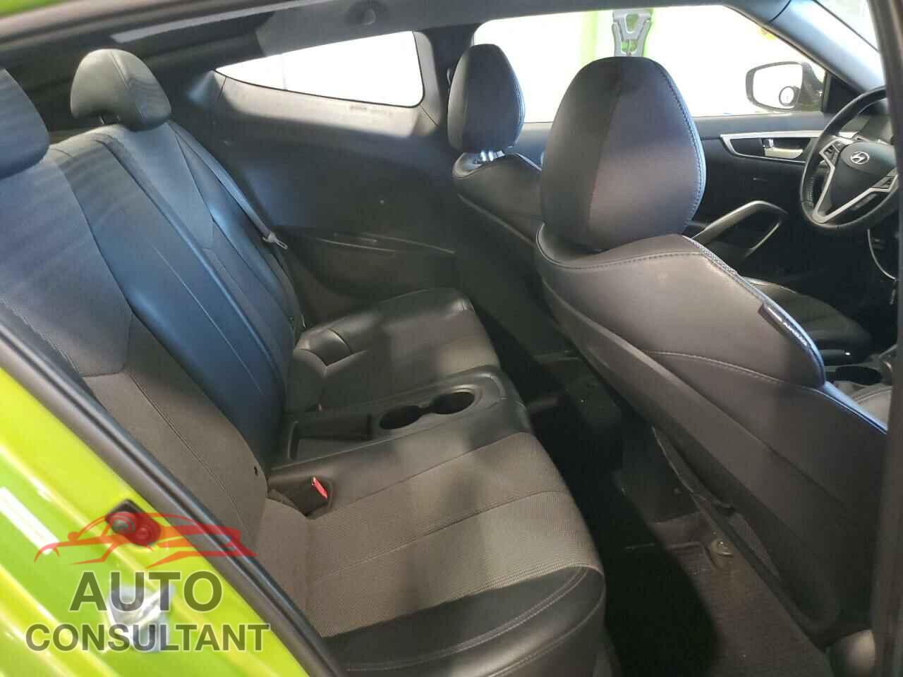 HYUNDAI VELOSTER 2012 - KMHTC6AD4CU078637