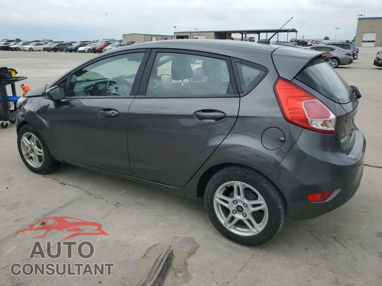 FORD FIESTA 2018 - 3FADP4EJ6JM118984