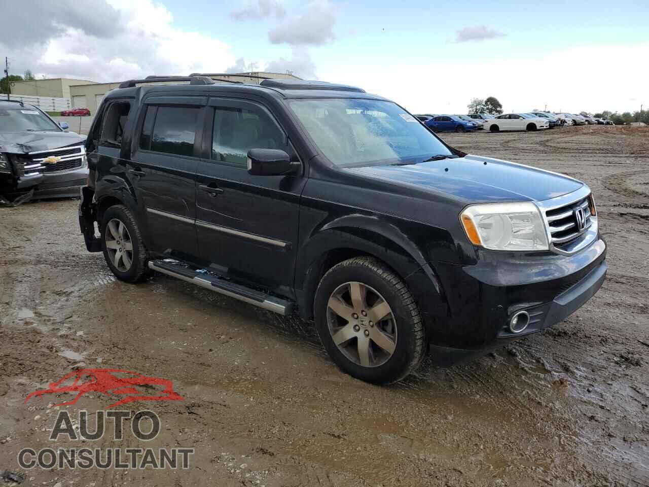 HONDA PILOT 2015 - 5FNYF4H96FB018122