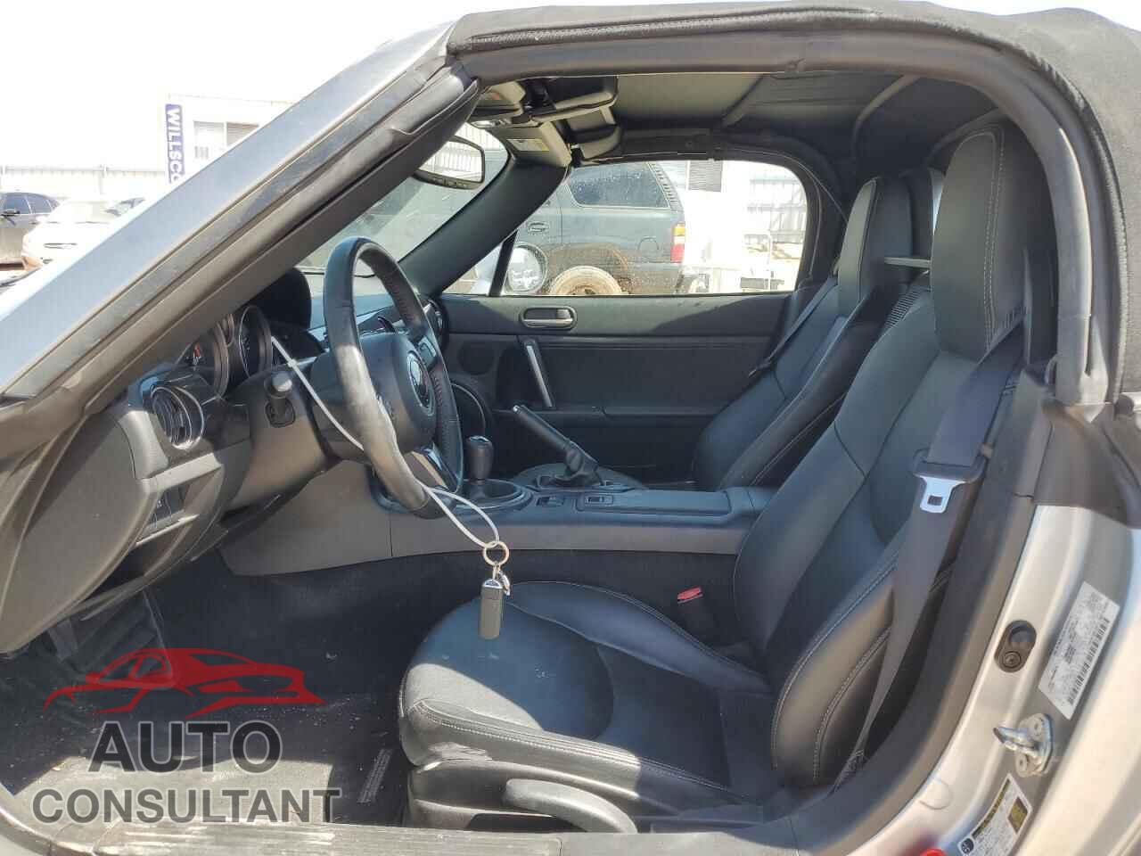 MAZDA MX5 2013 - JM1NC2NFXD0230513