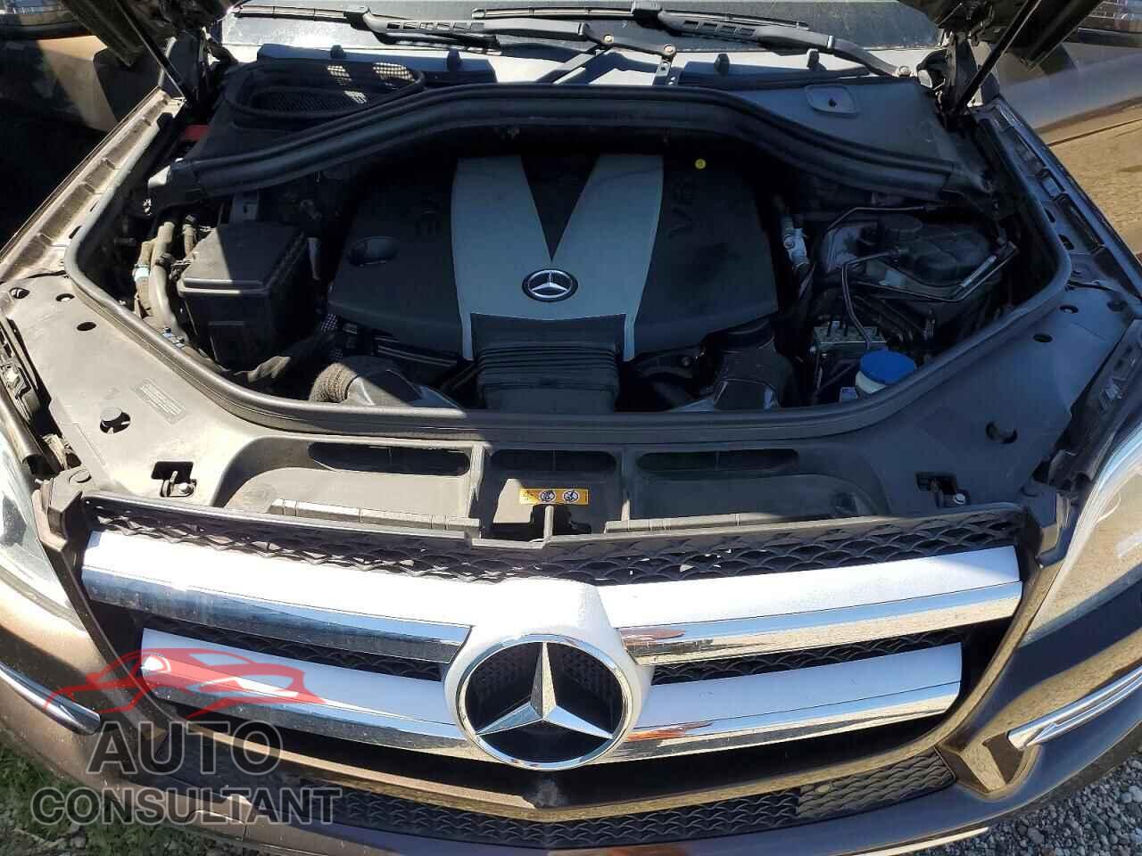 MERCEDES-BENZ GL-CLASS 2013 - 4JGDF2EE4DA239076