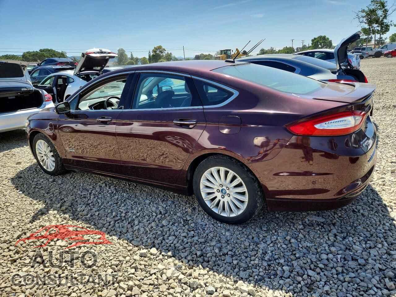 FORD FUSION 2013 - 3FA6P0SUXDR242568