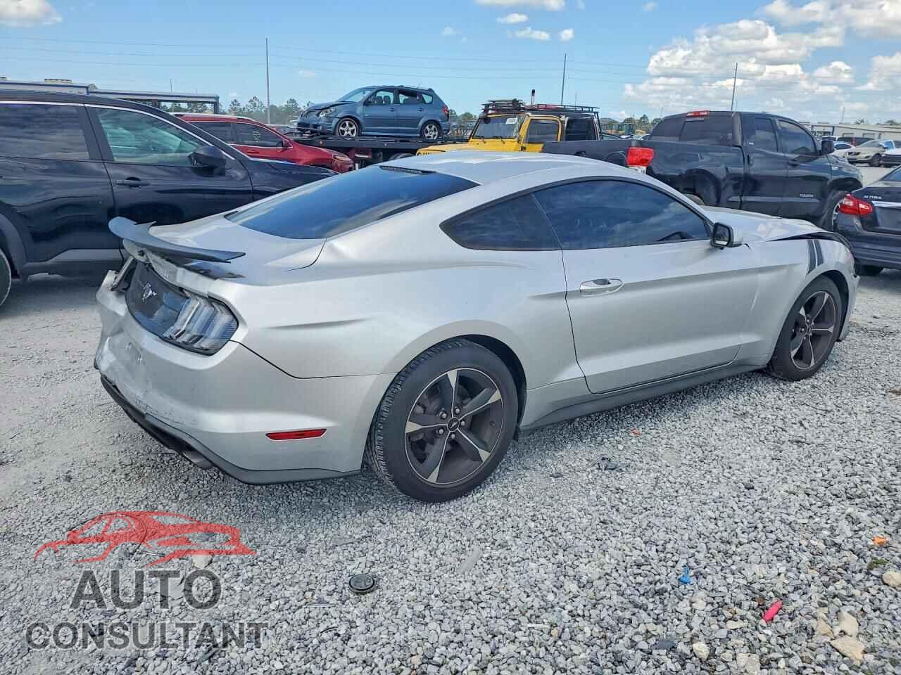 FORD MUSTANG 2018 - 1FA6P8TH5J5121610