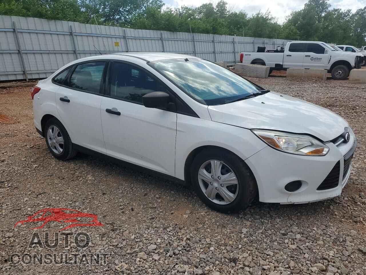 FORD FOCUS 2014 - 1FADP3E2XEL356069