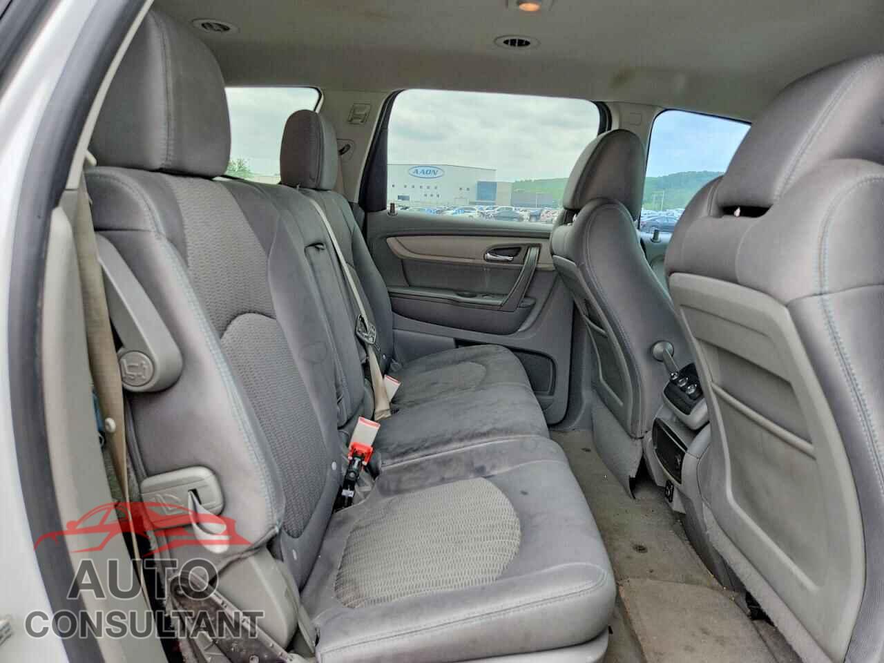 CHEVROLET TRAVERSE 2017 - 1GNKRFED6HJ180062