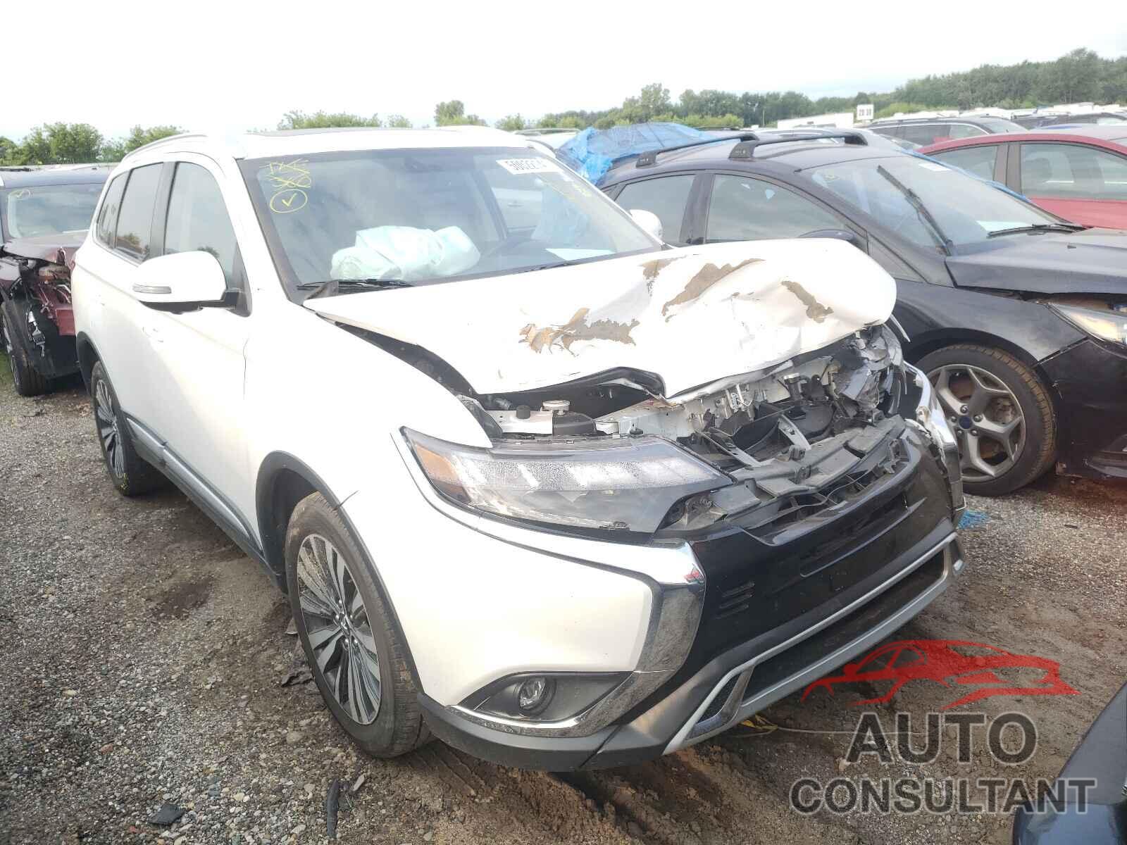 MITSUBISHI OUTLANDER 2019 - JA4AZ3A32KZ008680