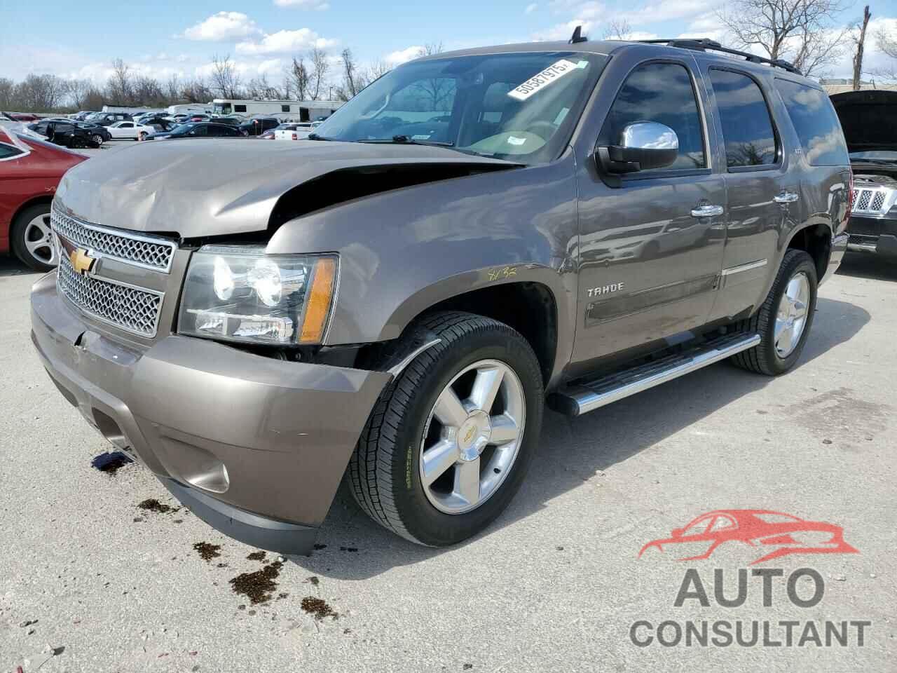 CHEVROLET TAHOE 2013 - 1GNSKCE06DR170014