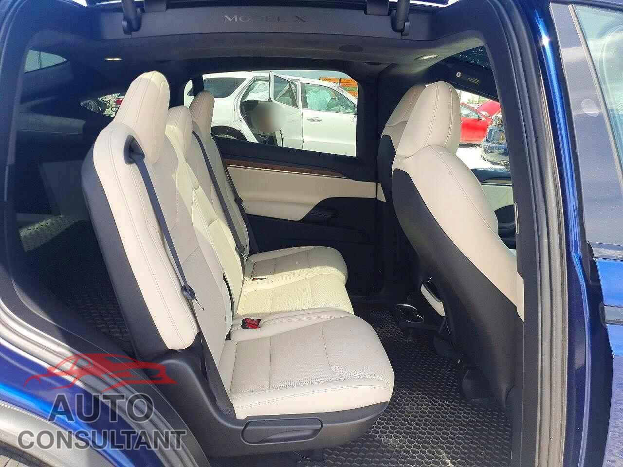TESLA MODEL X 2023 - 7SAXCDE55PF386673