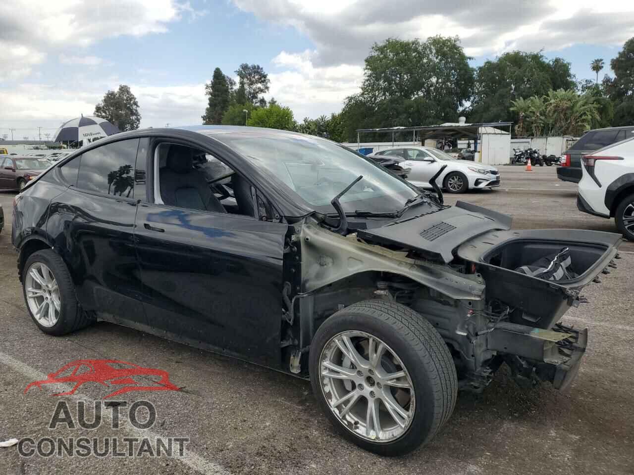 TESLA MODEL Y 2020 - 5YJYGDEEXLF047472