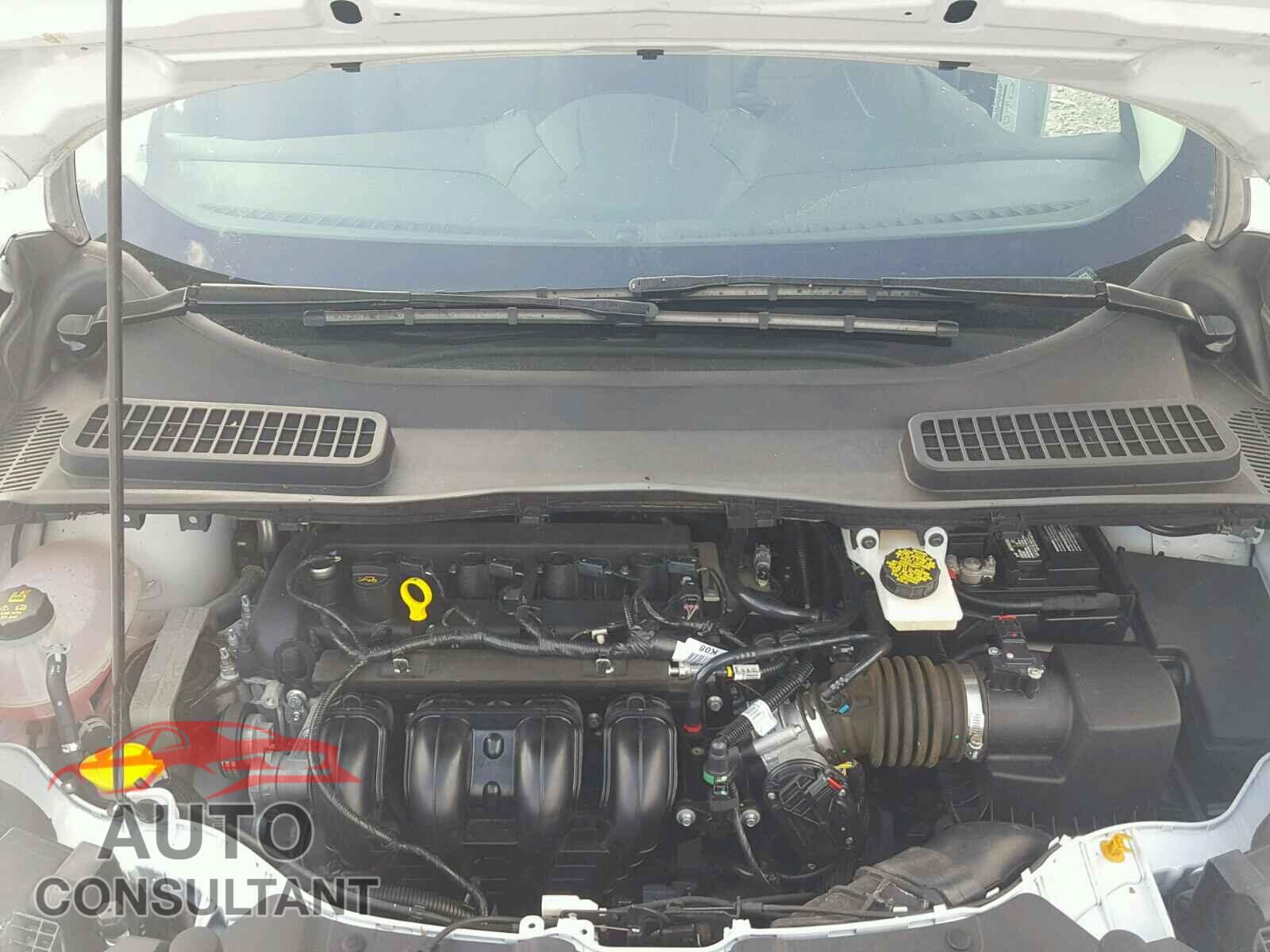 FORD ESCAPE S 2017 - 1FMCU0F75HUA20122