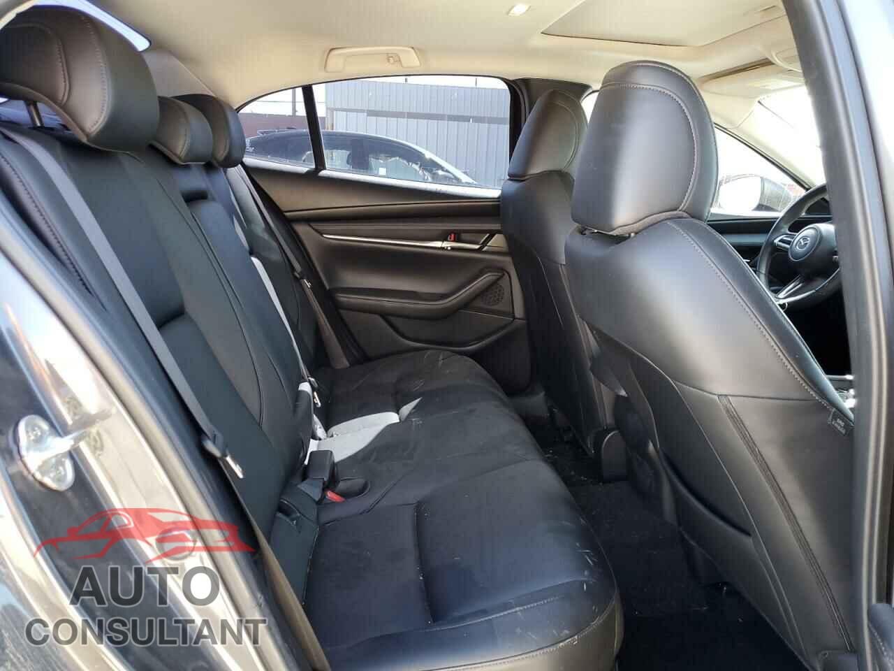 MAZDA 3 2021 - JM1BPACL1M1303367