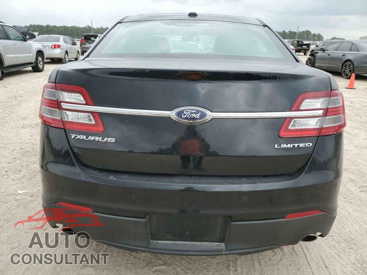 FORD TAURUS 2019 - 1FAHP2F87KG118327