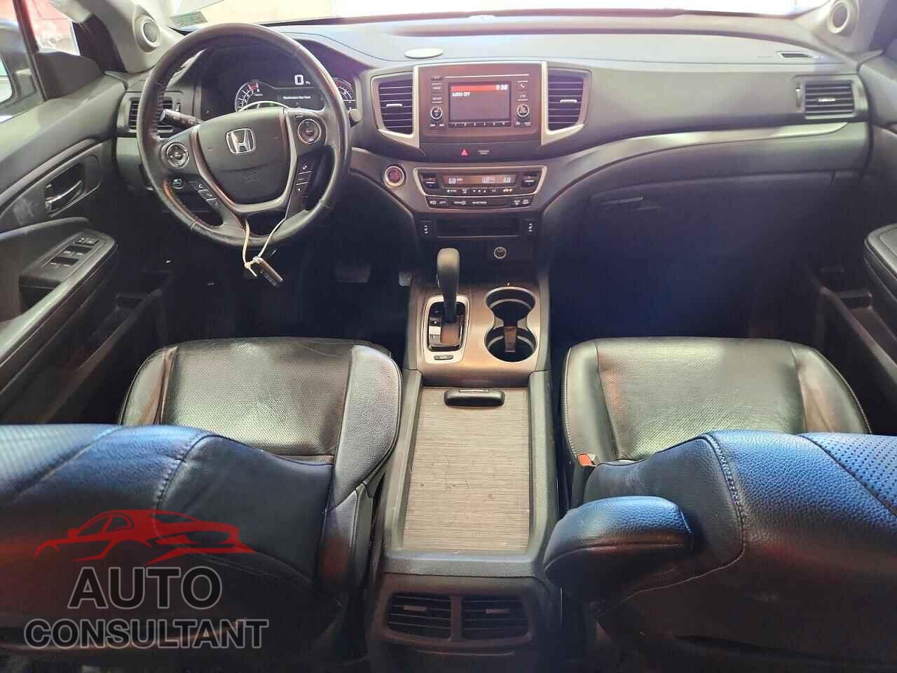 HONDA RIDGELINE 2017 - 5FPYK3F55HB011159