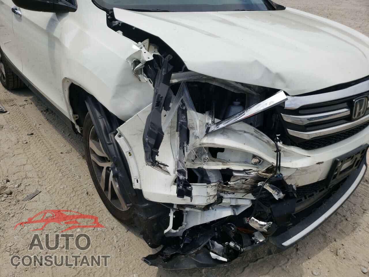 HONDA PILOT 2017 - 5FNYF6H08HB090570