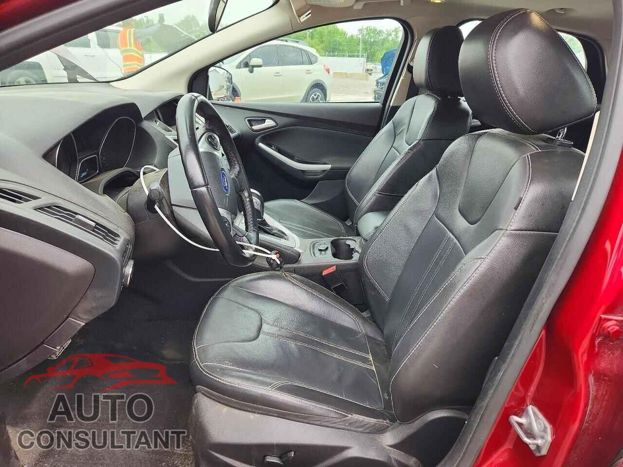 FORD FOCUS 2014 - 1FADP3F23EL335482