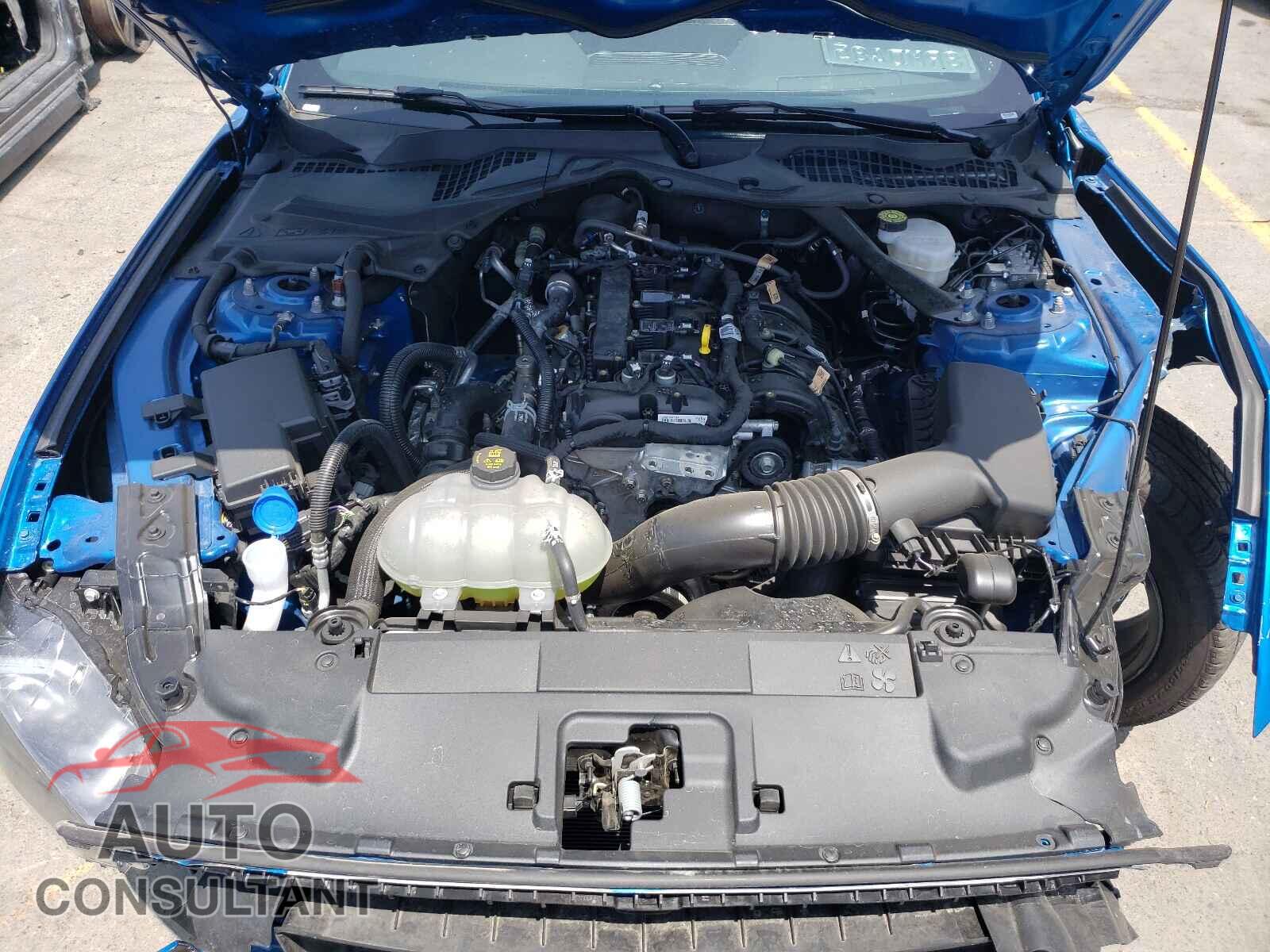 FORD MUSTANG 2021 - 1FATP8UH6M5121850