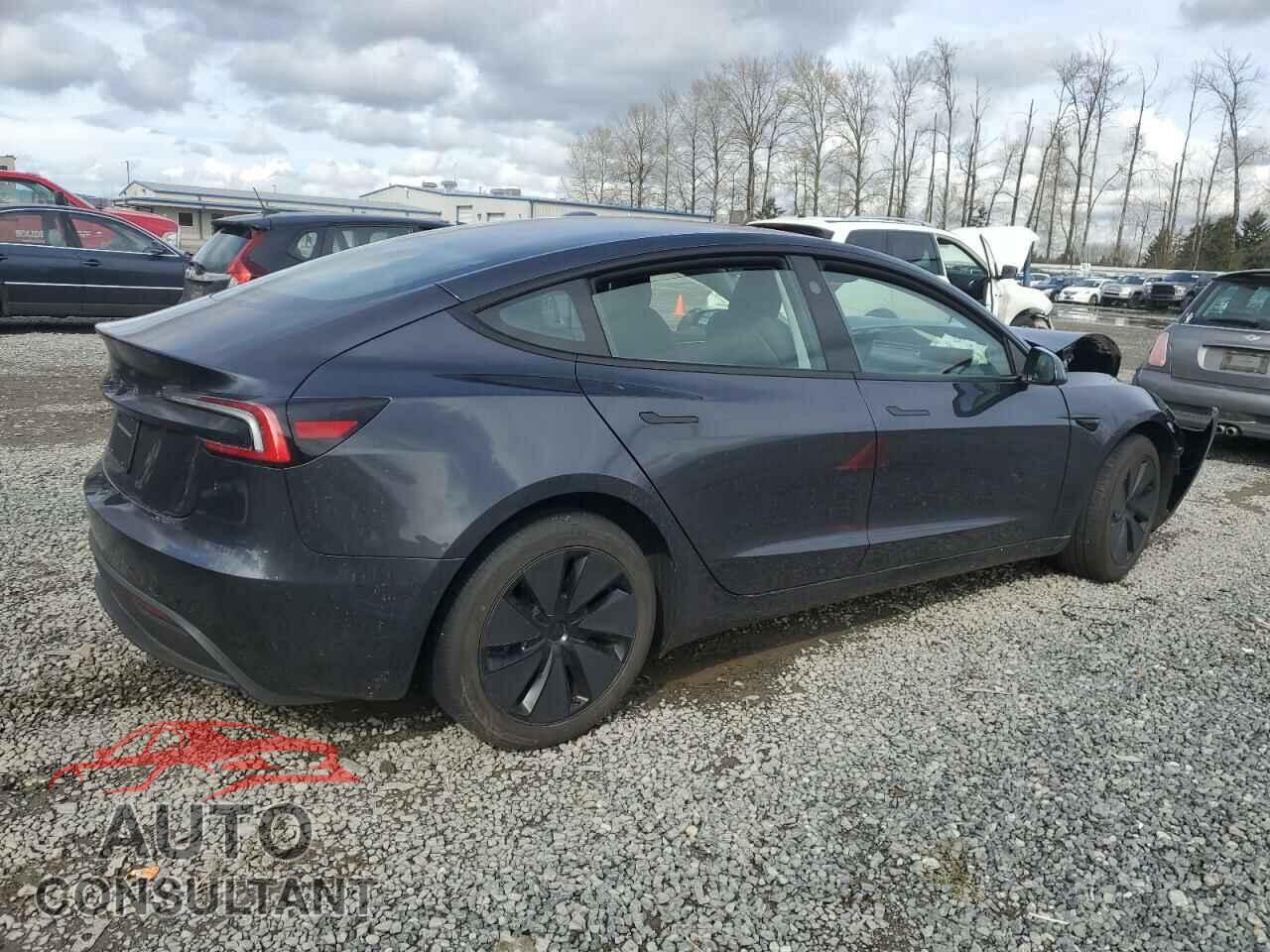 TESLA MODEL 3 2024 - 5YJ3E1EA8RF864038