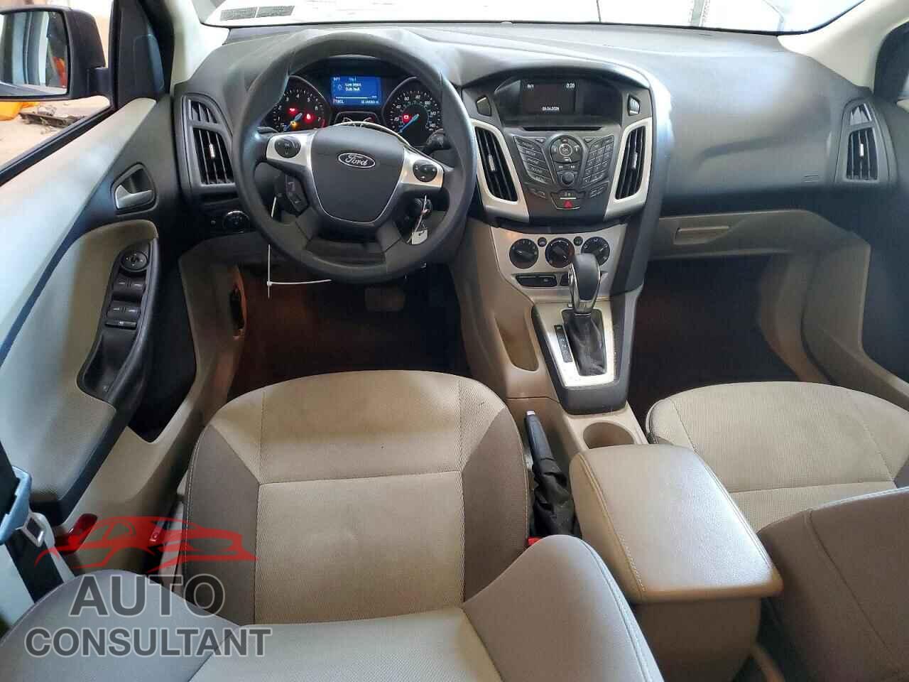 FORD FOCUS 2014 - 1FADP3K22EL307517