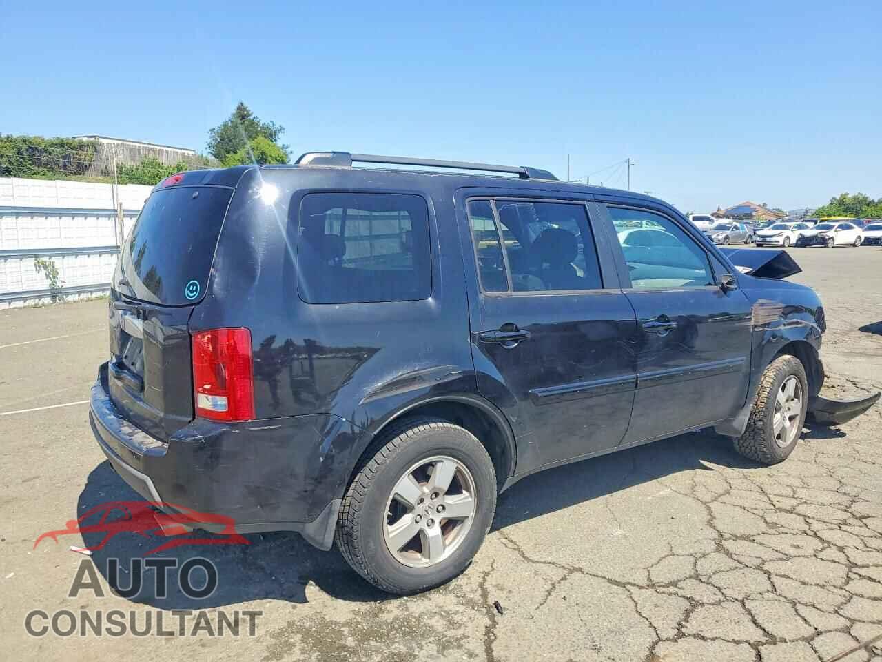 HONDA PILOT 2011 - 5FNYF3H41BB002449